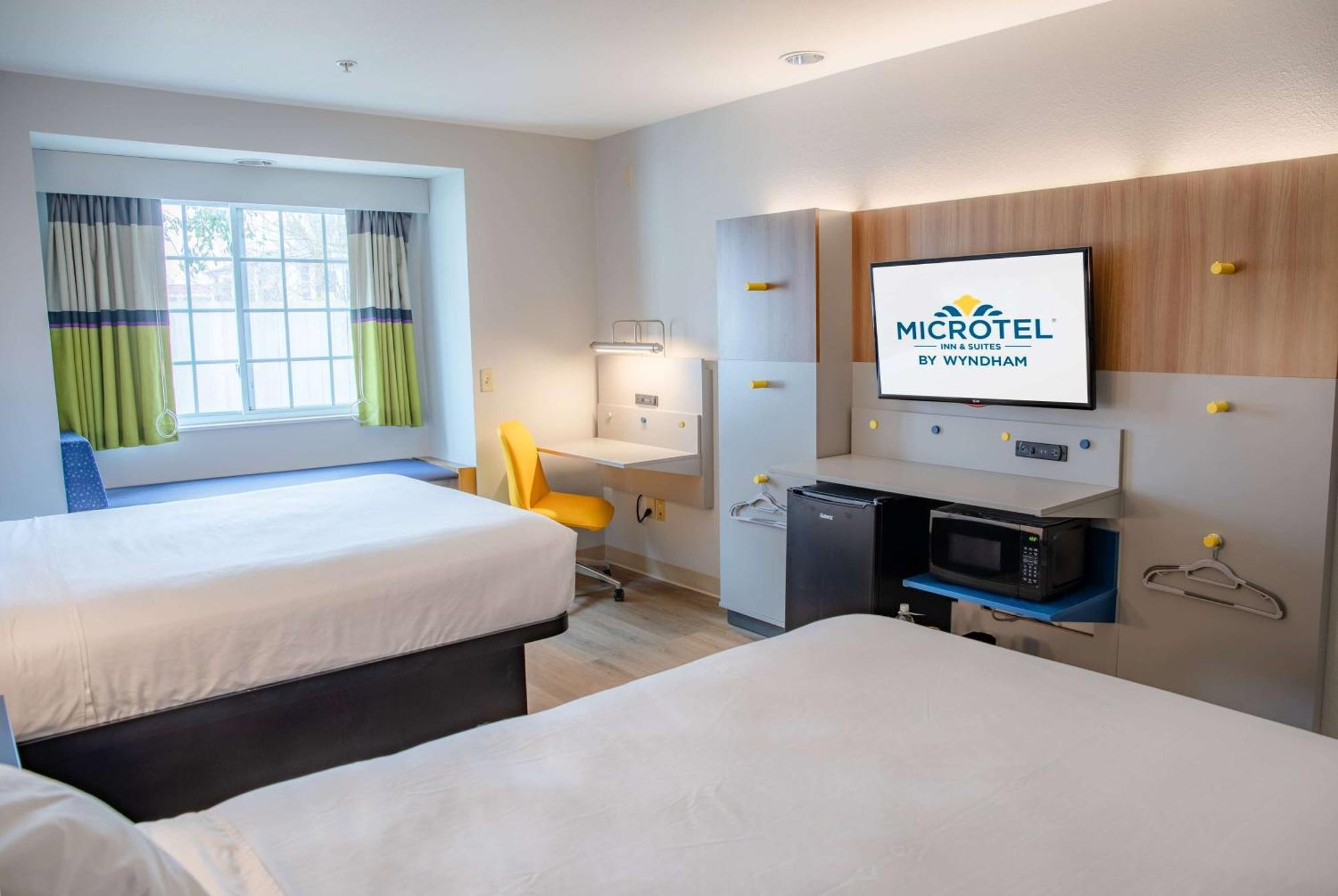 Microtel Inn & Suites By Wyndham Kingsland Naval Base I-95 Exterior photo